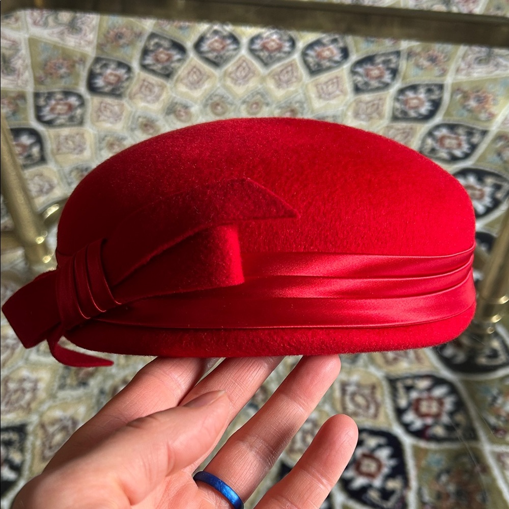 Vintage Elegant Red Women's Hat